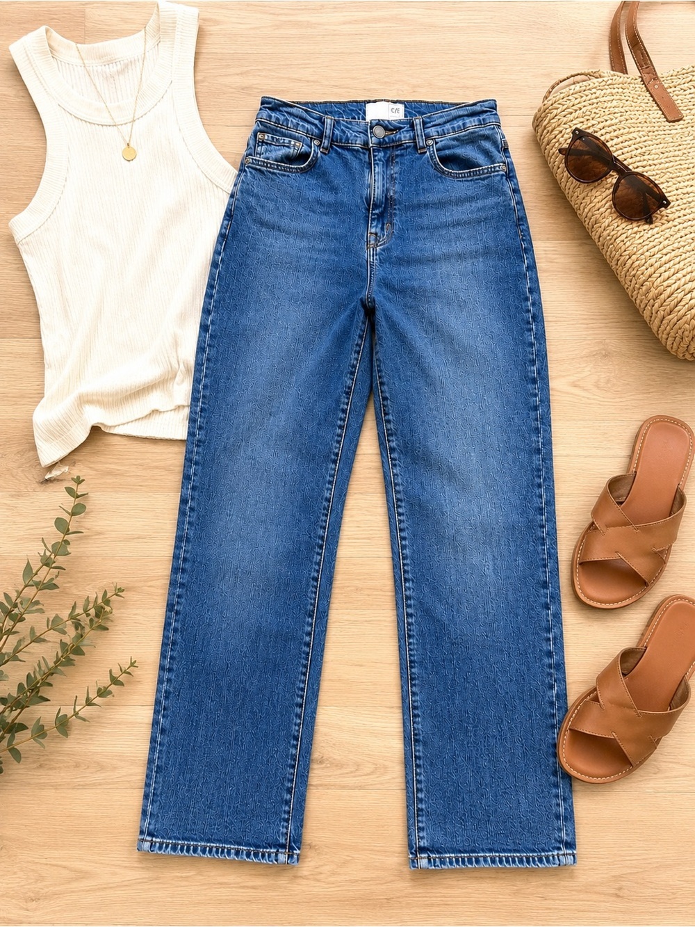 Current/Elliott Straight Leg Jeans